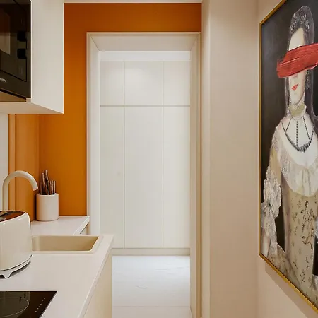 Qult - Huxley * Bukareszt